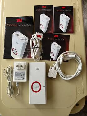 Mp225a 3m Mobile Projector - For 30-pin Apple Devices Tested Incomplete