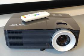 X152h Acer Native 1080p Full Hd Dlp Projector Read