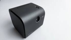 Apeman 768558643598 M7 Portable Mini 1080p Dlp Projector Rechargeable Battery And Bt Sound