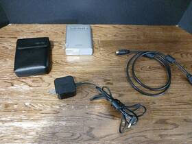 Asus 889349316702 Zenbeam E1 Pocket Led Portable Mini Projector Case Hdmi Charger Tested
