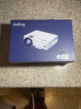 1011103 Auking I Used It 3 Or 4 Times Box Is A Little Scratched Up But The Projector Good