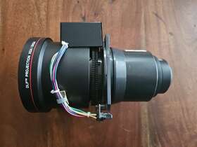 Tld1.6-2 Barco Tld 1.6-2.0 1 Dlp Xga/sxga Short Throw Zoom Projector Lens Damaged