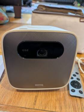 Gs2-r Benq Gs2 Wireless Mini Portable Dlp Water Resistant Bt Speaker Wifi Hdmi 720p