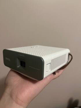 Gv10 Benq Mini Projector