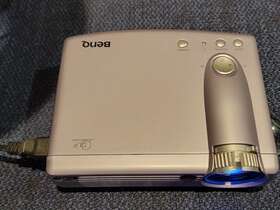 Ht2120 Benq Svga Home Theater Projector Pb 2120 Video Gaming / Presentation