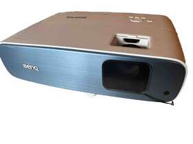Tk850 Benq 4k Uhd Home Theater Dlp Projector - White/gray