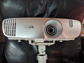 W1110 Benq Projector 1080p Dlp Home Theater 3d Short Throw 15k 1 Contrast Mount