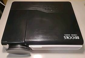 Vt-40 Brookstone Brooks Cinema Series Hd Projector No Remote
