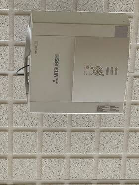 Lv-7575 Canon Lv7585 Projector Used Indoor Use Only Color - White