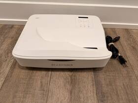 Christie Duw350s Captiva Dlp Ultra Short Throw Laser Projector