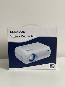 9000lux Clokowe Mini Portable Projector Upgraded Full Hd 1080p Used