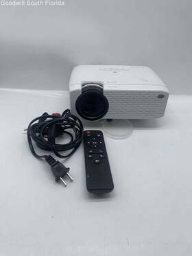 P770 Crosstour Video Projector