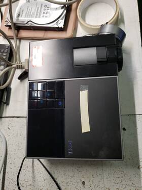 Dell 209x M209x Dlp Projector With Remote Carrying Case Power Cord Lens Cap Free Ship