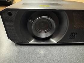 121-804 Digital Projection Evision 4000 4k Laser Projector 121-804 Digital Projection Evision 4000 4k Laser Projector