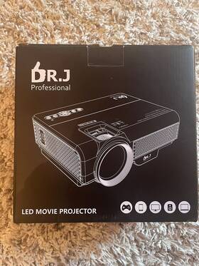 Pj0511 Dr.j 0511 Professional Movie Projector Multimedia Led Model P68 Tested