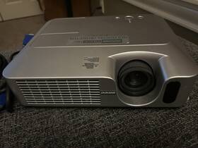 Dt00731 Dukane Multimedia Projector With Lens Adjustment