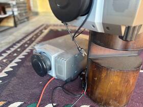 Lc-x1 Eiki Projector Industrial Lc-x1. Selling As A Combo