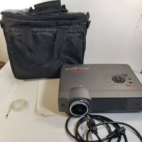 Lc-xb25 Eiki Brilliant Projector With Cord And Bag Lamp Needs To Be Replaced Lc-xb25 Eiki Brilliant Projector With Cord And Bag Lamp Needs To Be Replaced