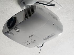 Epson 010343929425 Home Cinema 3700 1080p Projector