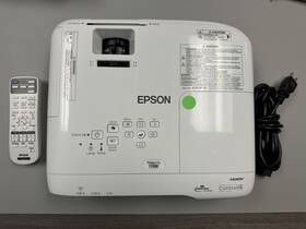 1700 Epson 119w Powerlite Projector Less Than Hrs