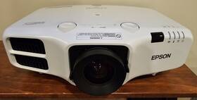 4640 Epson 4650 Professional Lcd Projector Powerlite