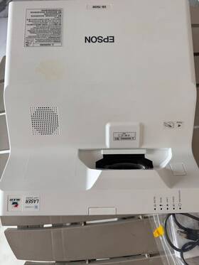 Eb-760w Epson Multimedia Short Throw Projector Hours Used