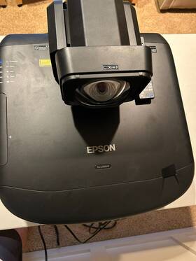 L1505uh Epson Elplx02 Pro 3lcd Wuxga Laser Projector With Lens 4 054 Hours