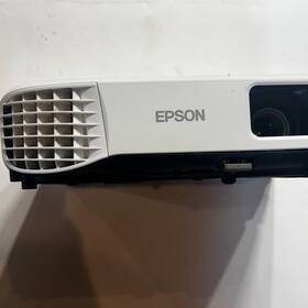Epsonvs250 Epson Vs250 Projector - Parts Only Shuts Off After Powering On