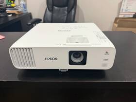 Eb-l200x Epson L200x Powerlite 3lcd Xga Multimedia Laser Projector H992a