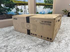 Eh-qb1000b Epson Qb1000 Black 4k Hdr 3lcd Laser Projector