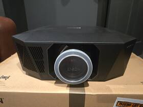 Ql-3000 Epson Ql3000 Projector With Lens