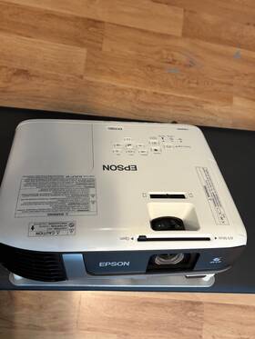 Epson V11ha02020 Pro Ex7280 3lcd Wxga Projector With Built-in Speaker - Mount