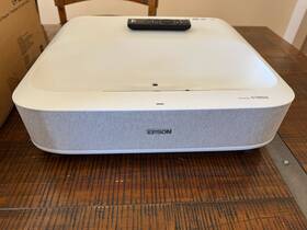 V11ha07020-n Epson Ls300 1080p 3600 Lumen Laser Projector -