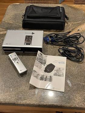 Fp205 Gateway Svga Portable Projector With Case Powercord And Remote