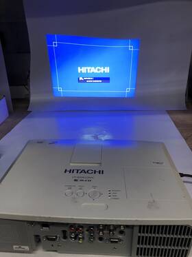 Wx4022wn Hitachi 927238 Projector Cp Below 5000hrs