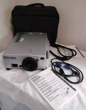 Cp-sx5600 Hitachi Projector High End Multimedia Lcd 297 Hours On Lamp