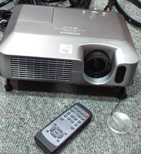 Ed-x8250 Hitachi Projector