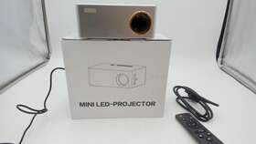 Yd02602 Hopfrog Mini Projector With Wifi Kids Gift Portable Movie Phone
