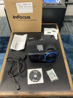 In3138 Infocus Used Projector - P1
