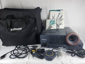 Lp225 Infocus Lp255 Rare In Focus Conference Room Projector Case Remote Bundle