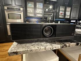 Bu70qga Lg Probeam 7000 Lumen 4k Uhd Laser Projector