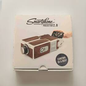 Luckies 060146591829 Smartphone Projector 2.0 Home Theater. Turn Your Phone Into A