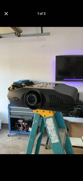 Mdlp2 Mcintosh Projector