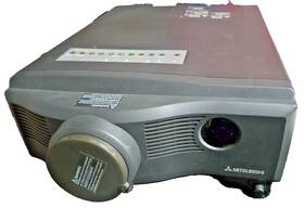 Lvp-x200a Mitsubishi Lcd Projector Lvp-x200a- With Cables Cords.book Rollable Case Works