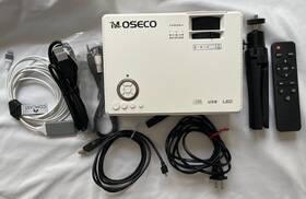 Qk01 Moseco Mini Projector Qkk