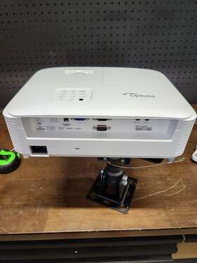 Optoma Hd39hdr 1080p Theater Projector With Mounting Bracket