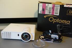 W306st Optoma Only 34 Hours Short Throw Hd Dlp Projector Read