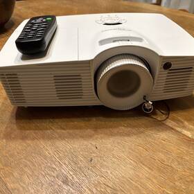 W416 Optoma Wxga 3d Dlp Projector. Tested And Works
