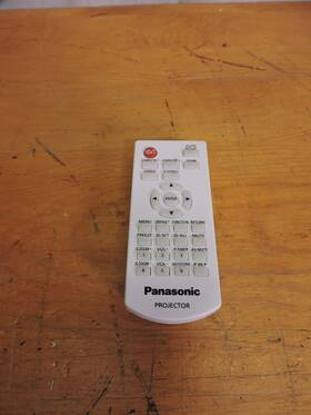 N2qaya000071 Panasonic Projector Remote Control Pt-vw250 And More