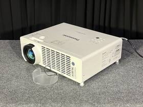 Pt-lrz35u Panasonic Led Projector - 3k Lens 1.28- 1.69